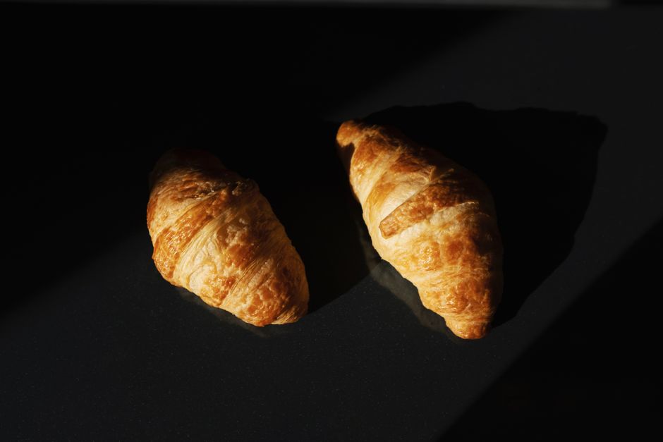 What Is a Light Breakfast Before Chemotherapy When Nausea Is a Concern?