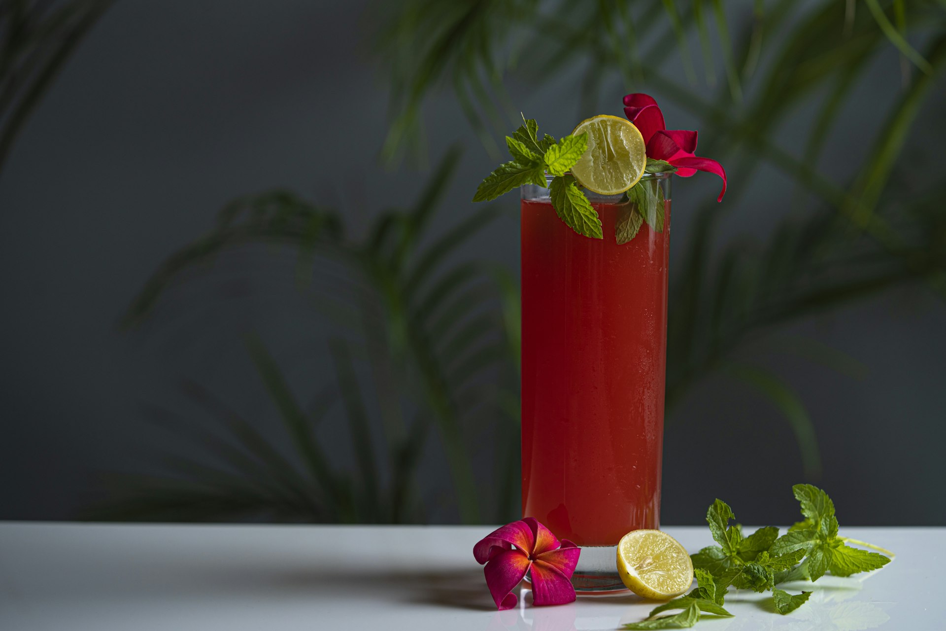 Crafting Non-Alcoholic Cocktails at Home: Recipes, Techniques, and Expert Guidance